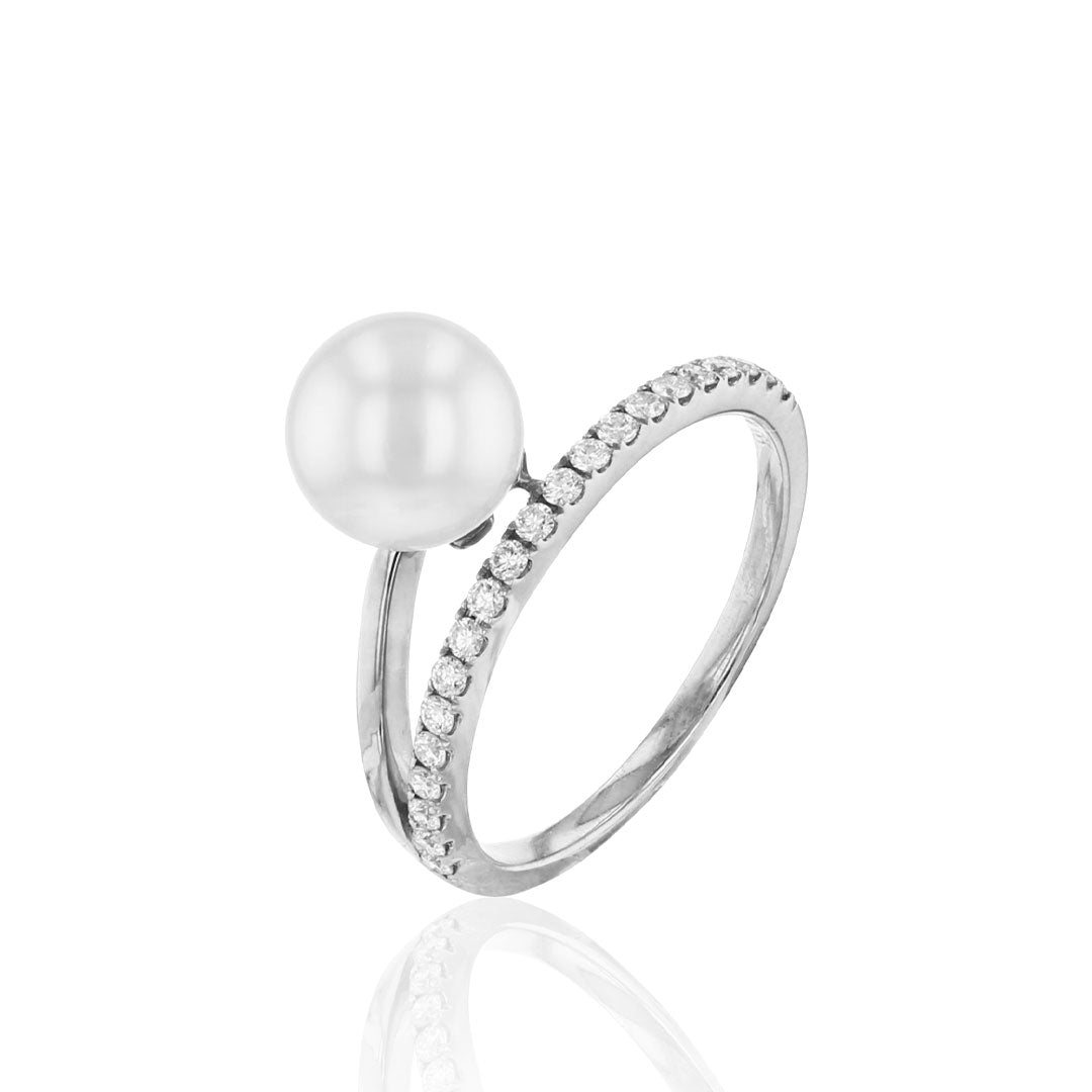 Damenring mit Akoya-Zuchtperle und Brillanten