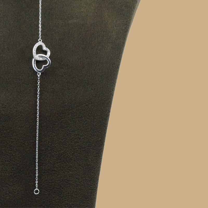 Silberarmband mit Herzen und Zirkonia-Steinchen