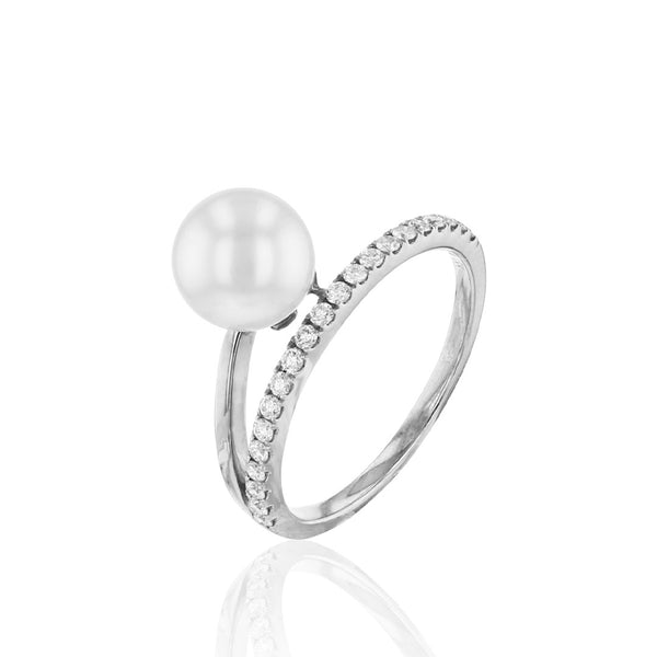 Damenring mit Akoya-Zuchtperle und Brillanten
