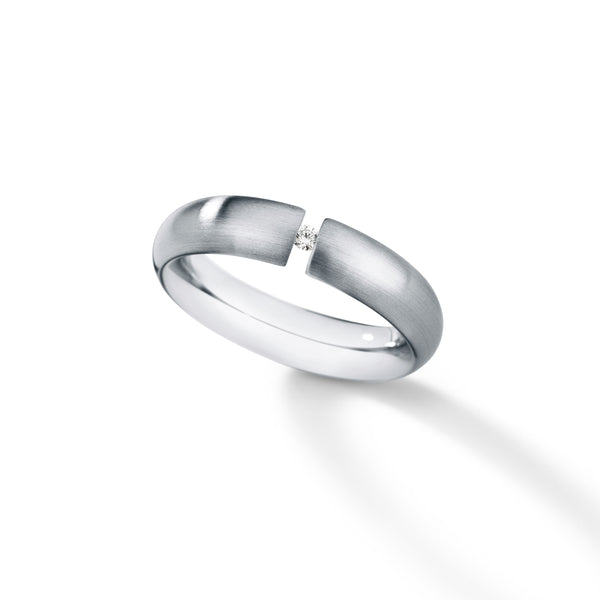 Diamantring aus Edelstahl