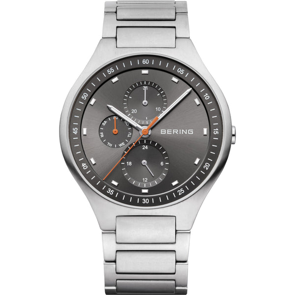 BERING Herrenuhr | Titanium | silber gebürstet